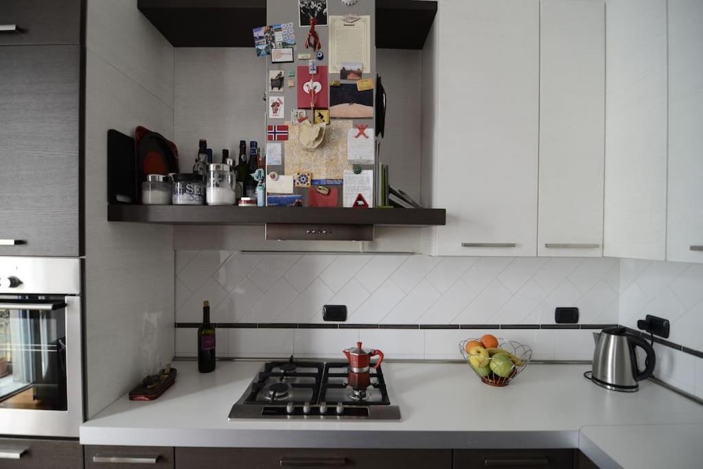 Quiet & Bright In A Sparkly District! Apartamento Milão Exterior foto