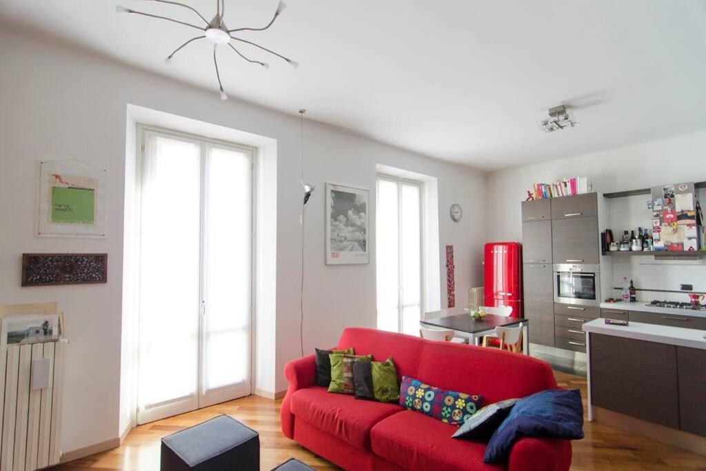 Quiet & Bright In A Sparkly District! Apartamento Milão Exterior foto